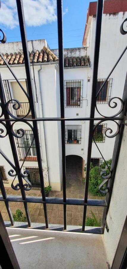 Apartamento Acogedor En Los Patios De San Basilio 코르도바 외부 사진